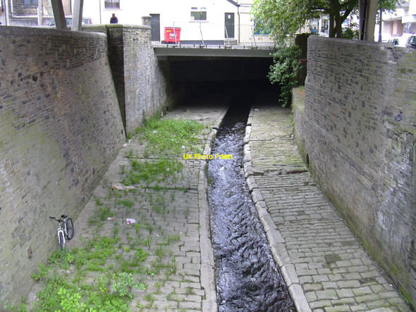 Photo 6"x4" River Brun, Curzon Street, Burnley Burnley c2010