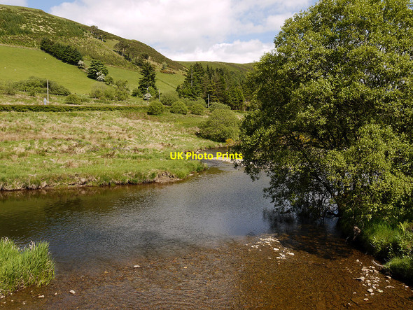Photo 6"x4" Meeting of rivers Pant Mawr\/SN8482 c2010