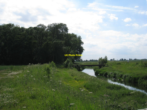 Photo 6"x4" The Skerries and farm bridge over the River Witham Sutton\/SK8752 c2010