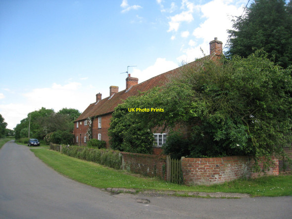 Photo 6"x4" Apricot Hall, Sutton Sutton\/SK8752 c2010