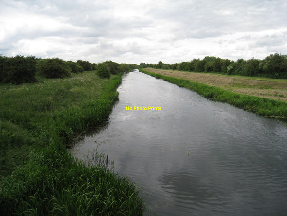 Photo 6"x4" Warping Drain East Ferry c2010