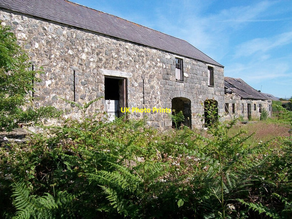 Photo 6"x4" Traditional farm buildings at Fferm Cromlech Farm Rhyd-y-gwystl c2010