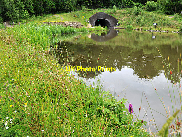 Photo 6"x4" Canal Basin above the Falkirk Wheel Greenbank\/NS8679 c2010