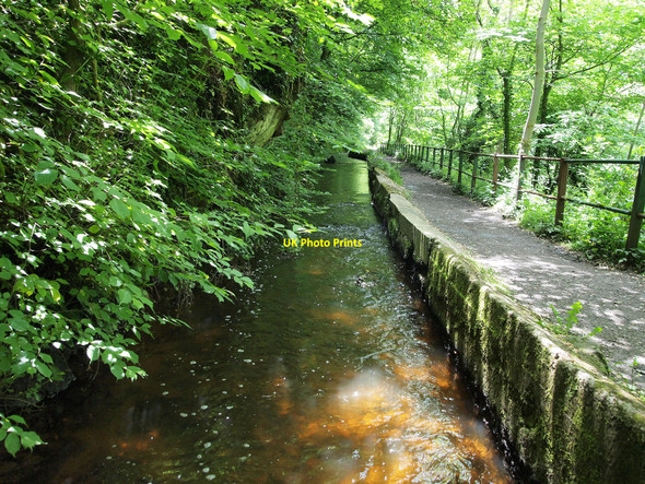 Photo 6"x4" Redhall Mill lade Bonaly c2010