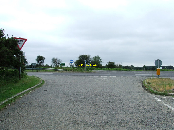 Photo 6"x4" Give Way Brettenham\/TL9383 c2009