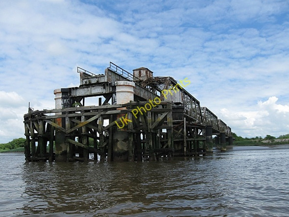 Photo 6"x4" Red Iron Bridge Waterford\/S5911 c2009