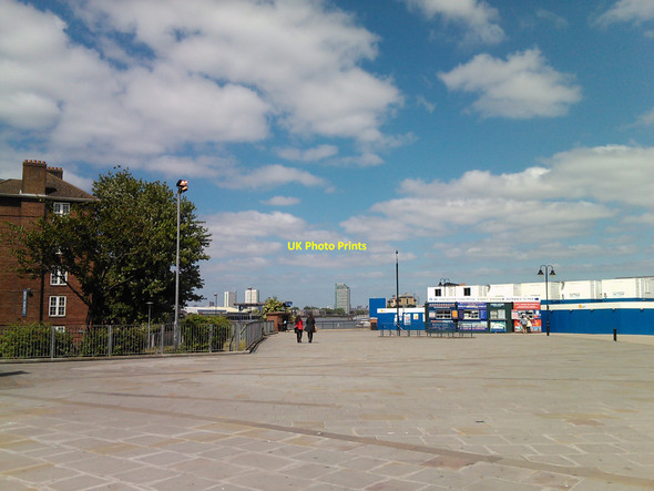 Photo 6"x4" Tower blocks on the Isle of Dogs, viewed from Maritime Greenwich Greenwich\/TQ3977 c2010