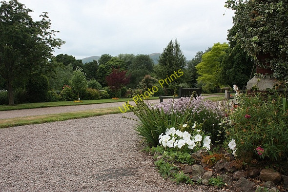 Photo 6"x4" The gardens. Beauchamp Community, Newland Great Malvern c2009