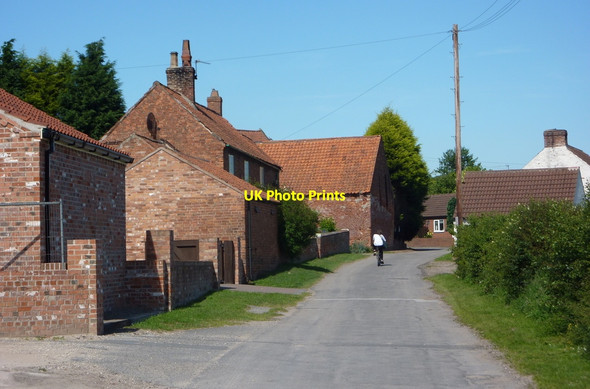 Photo 6"x4" A village street in Elkesley Elkesley c2010