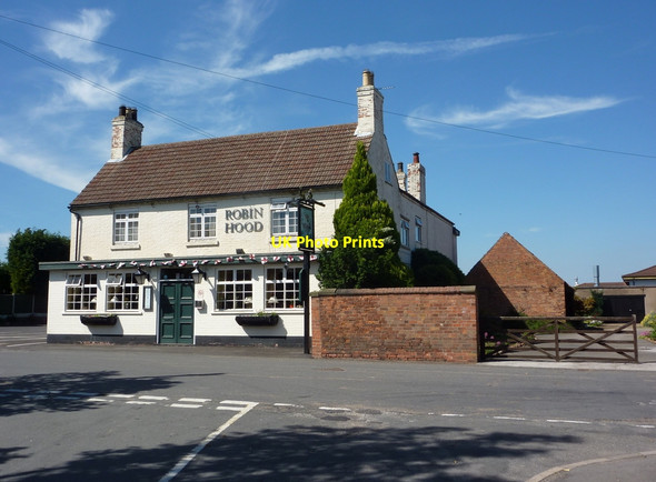 Photo 6"x4" The Robin Hood pub in Elkesley Elkesley c2010