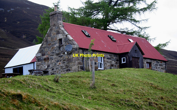 Photo 6"x4" Balintuim, Glen Clunie Tomintoul\/NO1490 c2010