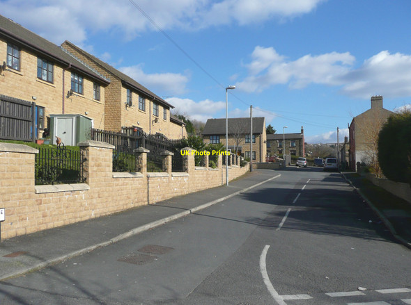 Photo 6"x4" Crackenedge Terrace, Dewsbury Dewsbury c2010