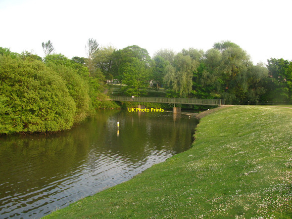 Photo 6"x4" Castle Moat Footbridge Caerphilly\/Caerffil c2010
