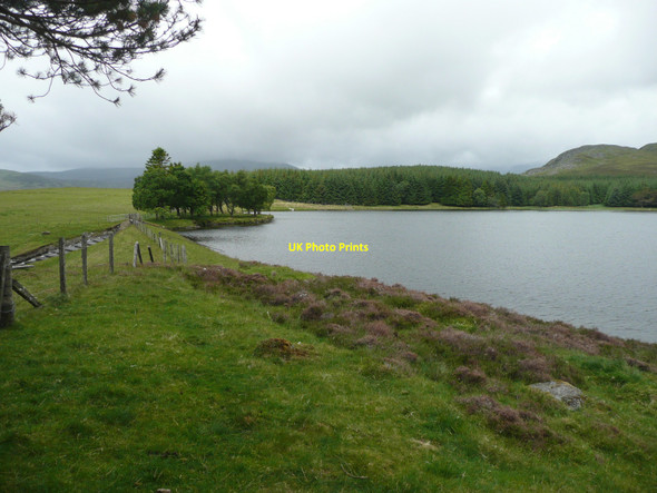 Photo 6"x4" Loch Crannach Creag na Cuinneige c2010