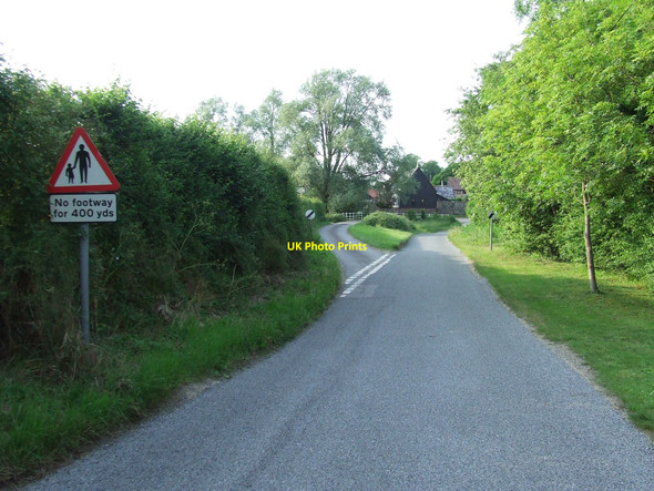 Photo 6"x4" Parting Of The Road Hunston\/TL9768 c2010