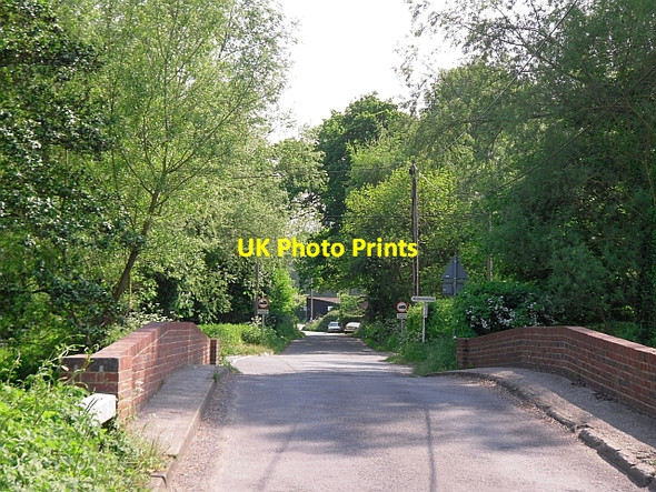 Photo 6"x4" Shalford Bridge Brimpton c2010