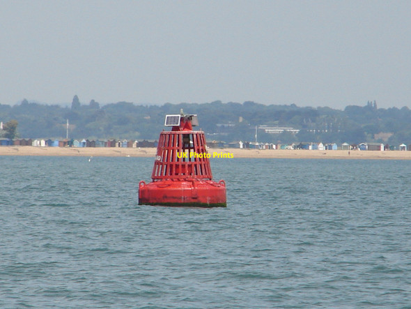 Photo 6"x4" North East Gurnard port channel buoy Lepe c2010