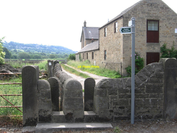 Photo 6"x4" Darley Bridge - footpath choice Churchtown\/SK2662 c2010