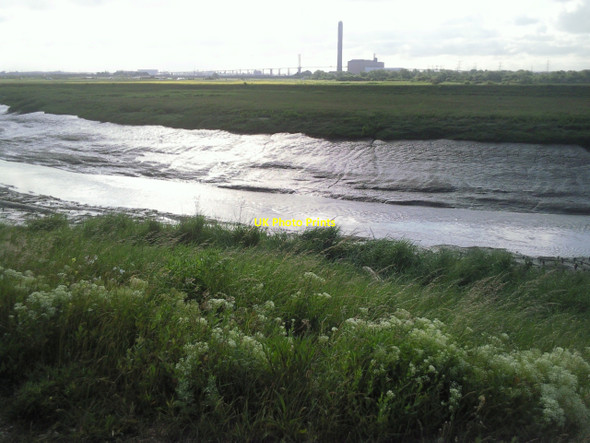 Photo 6"x4" River Darent and Dartford Marshes Coldharbour\/TQ5278 c2010