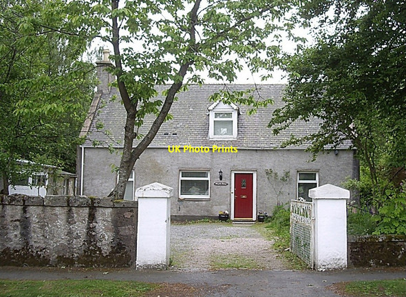 Photo 6"x4" Cottage on William Street, Torphins Torphins c2010