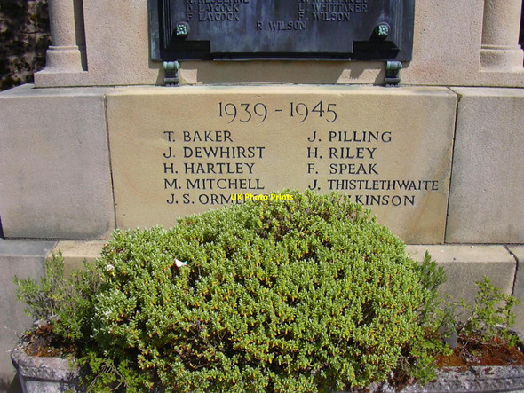 Photo 6"x4" Trawden War Memorial Trawden c2010 P1