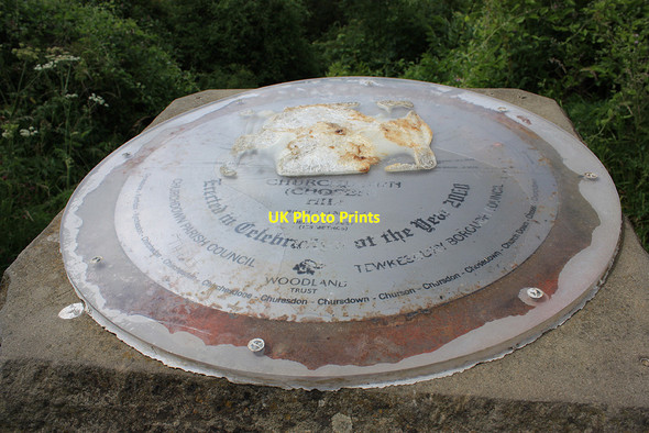 Photo 6"x4" Vandalised toposcope, Churchdown Hill Hucclecote c2010