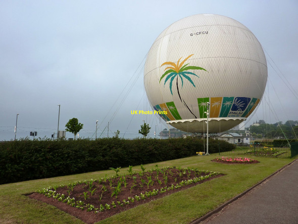 Photo 6"x4" Captive balloon, near Torre Abbey, Torquay Torquay c2010