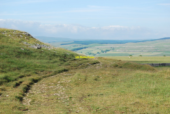 Photo 6"x4" The bridleway heading towards Selside Selside\/SD7875 c2010