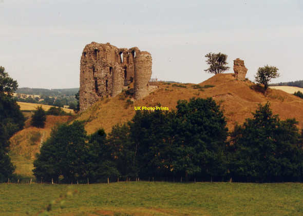 Photo 6"x4" Clun Castle Churchbank c1995