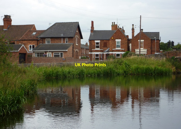 Photo 6"x4" Houses by the canal Retford c2010