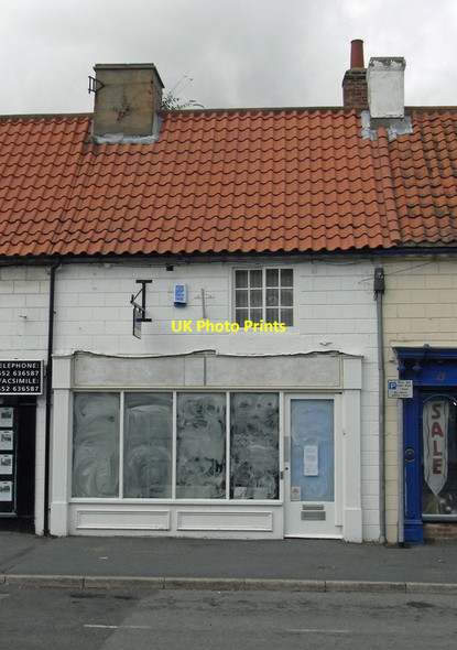 Photo 6"x4" Vacant Shop, King Street, Barton Upon Humber Barton-Upon-Humber c2010