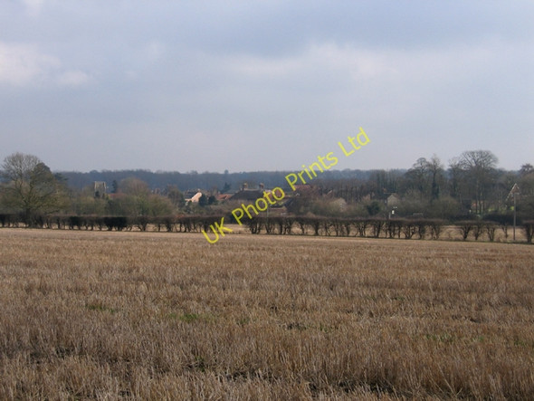 Photo 6"x4" Helhoughton village, Norfolk Helhoughton c2006