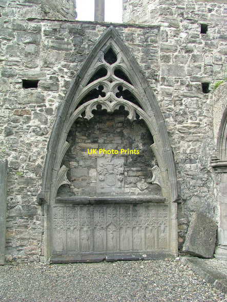 Photo 6"x4" Sligo Abbey - memorial Sligo c2007