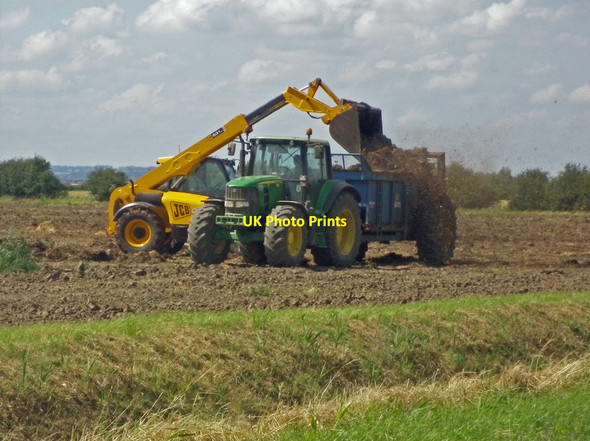 Photo 6"x4" Loading Muck near New Green North End\/TA1022 c2010