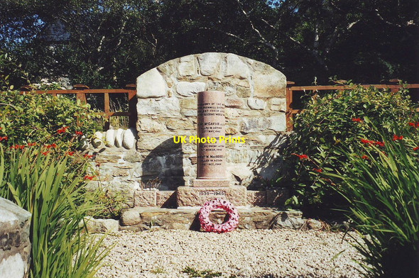 Photo 6"x4" War Memorial, Pirnmill, Arran Pirnmill c2002