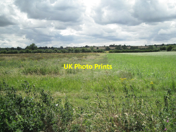 Photo 6"x4" Two halves of an enlarged field Wolverton\/SP2062 c2010