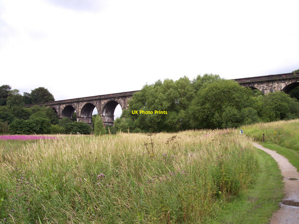 Photo 6"x4" Sankey Viaduct crosses Sankey Valley Park Haydock c2010