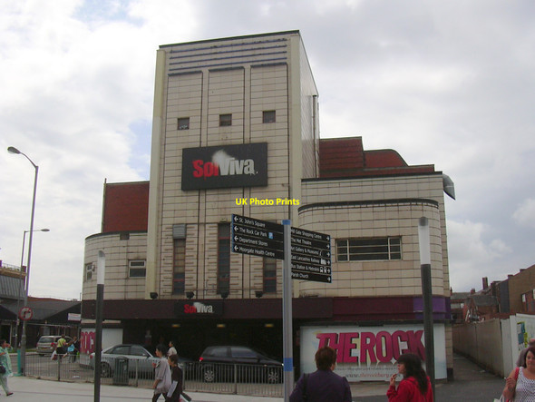 Photo 6"x4" Bury Odeon Cinema Bury\/SD8010 c2010