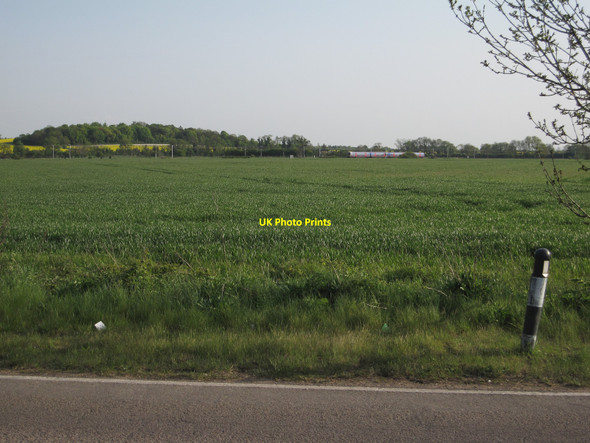 Photo 6"x4" Cambridge bound train Little Shelford c2010