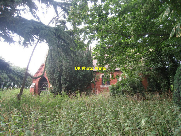 Photo 6"x4" Church, Brough Brough\/SK8358 c2010