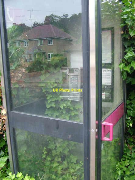 Photo 6"x4" Telephone Kiosk, Amwell Hill, Great Amwell Ware\/TL3614 c2010