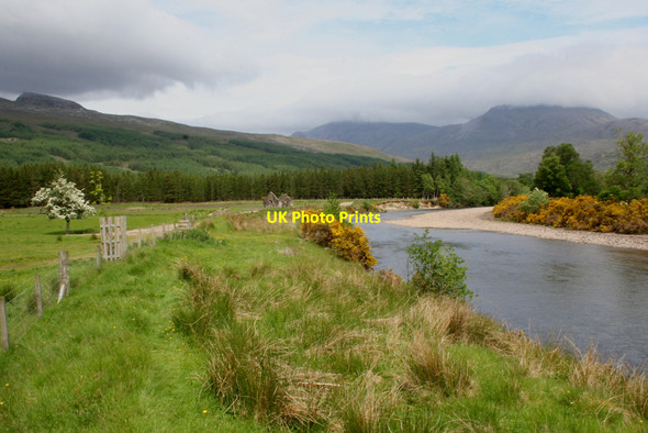 Photo 6"x4" River Carron Strath Carran c2010
