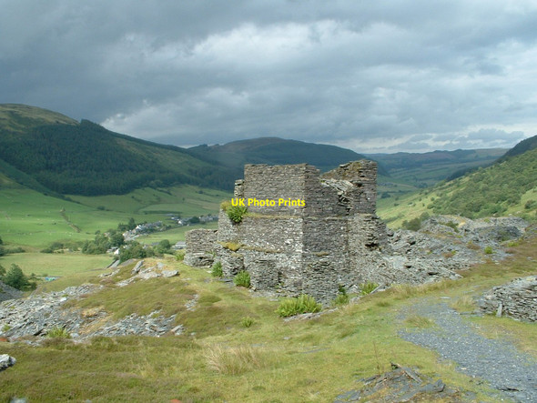 Photo 6"x4" Header tank structure above Cwm Penmachno Cwm Penmachno\/SH7547 c2010