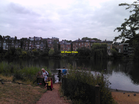 Photo 6"x4" Pond in Hampstead Heath #2 Hampstead\/TQ2685 c2010