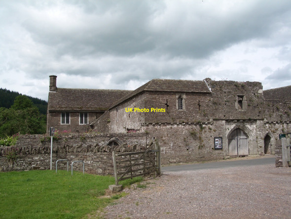 Photo 6"x4" Tretower Court: the entrance Tretower c2008