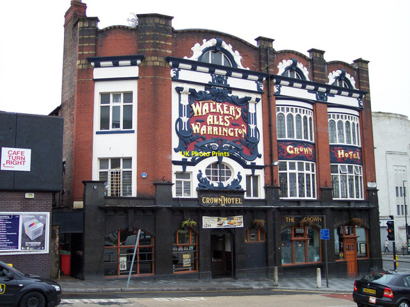 Photo 6"x4" The Crown Hotel in Liverpool Liverpool c2010
