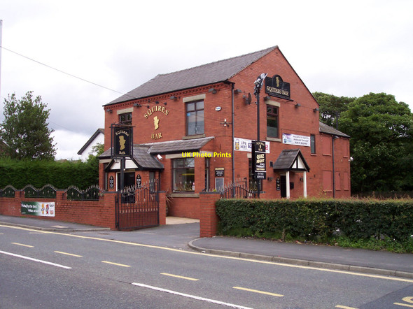 Photo 6"x4" The Squires Bar at Billinge Billinge c2010
