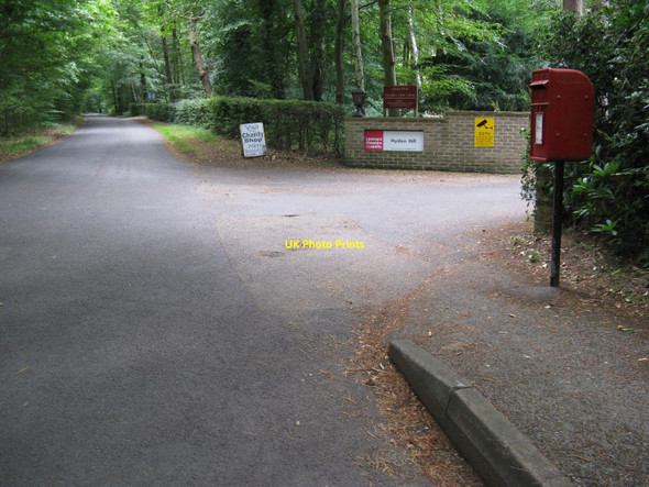 Photo 6"x4" Entrance to Hydon Hill Cheshire home Hydestile c2010