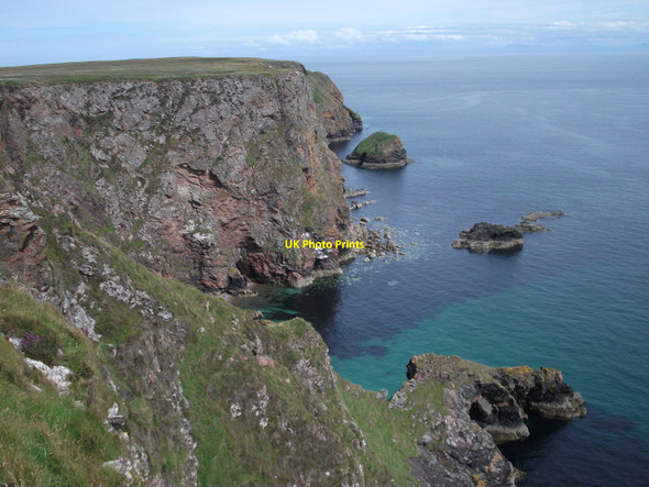 Photo 6"x4" Natural arches at Sr\u00c3\u00b2n an Fhuaraidh Tolstadh bho Thuath c2010