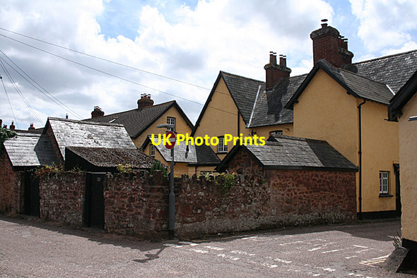 Photo 6"x4" Broadclyst: back street Broadclyst c2010